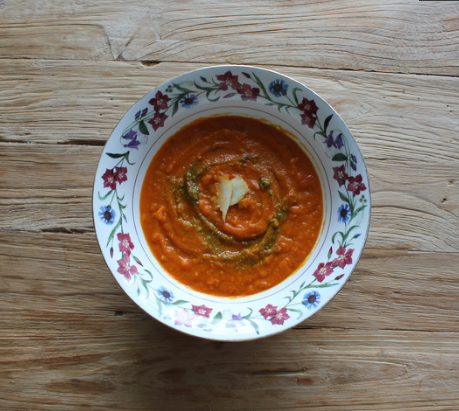 Homey Carrot & Ginger Soup for The Soul