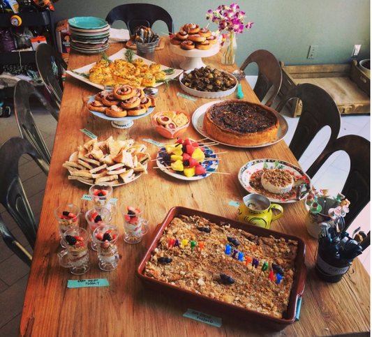 Saturday Mornings are for Mimosas & BRUNCH!